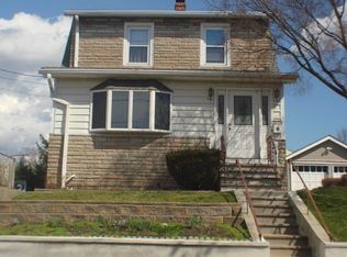 107 Henry St, Hasbrouck Heights, NJ 07604