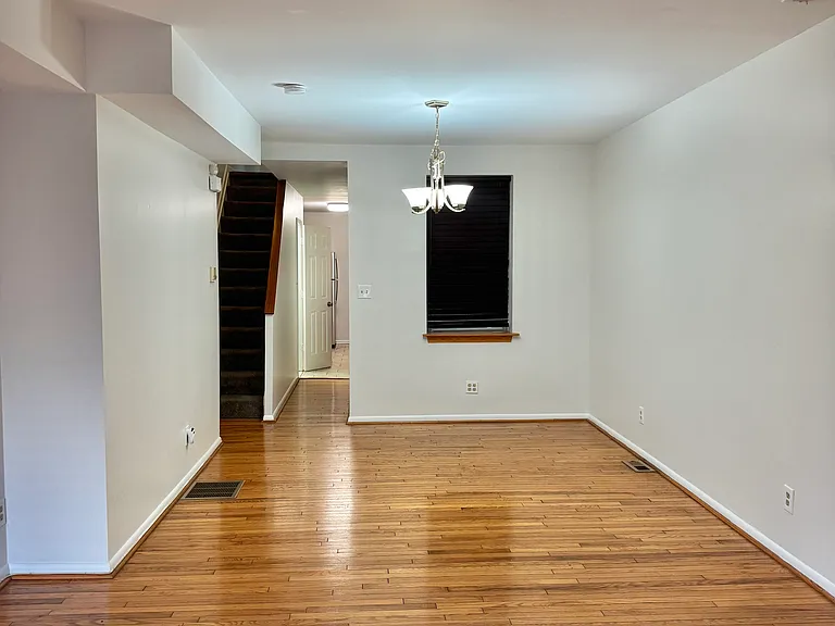 827 Washington Blvd — Photo 8