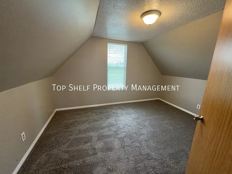 1713 Lyon St — Photo 6