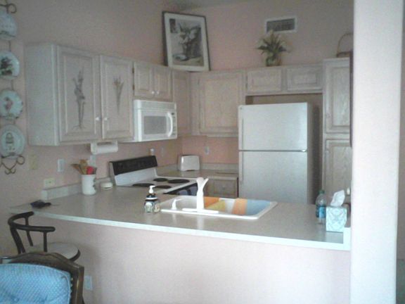 kitchen from dinning room
