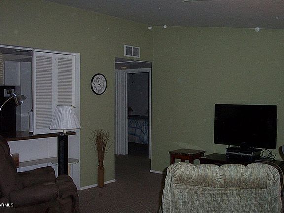 3rd image of 11040 W Windsor Dr