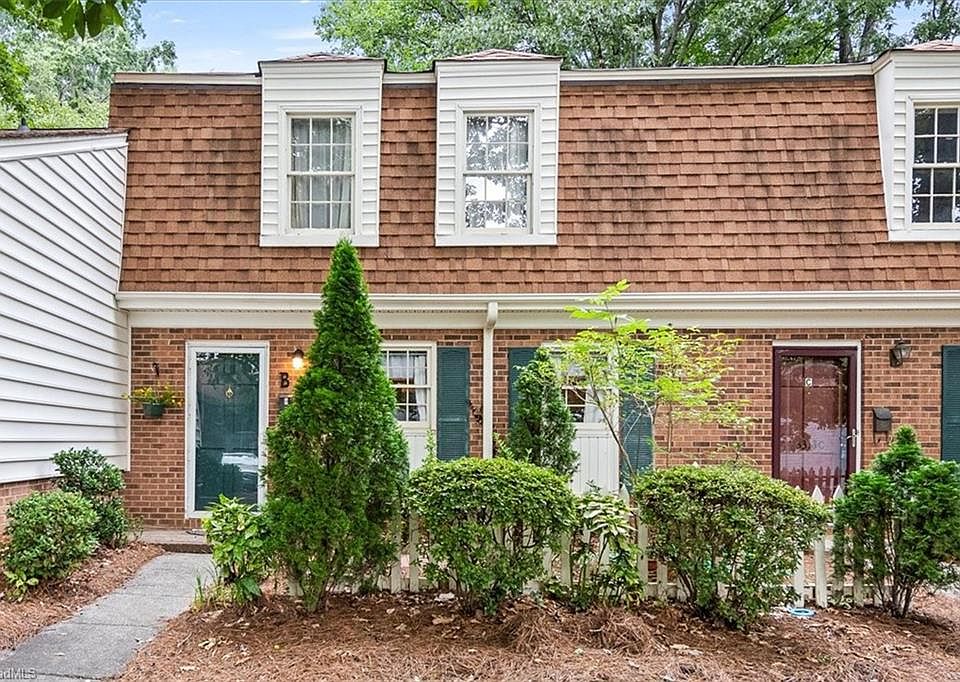 1st image of 3313 Regents Park Ln Unit B