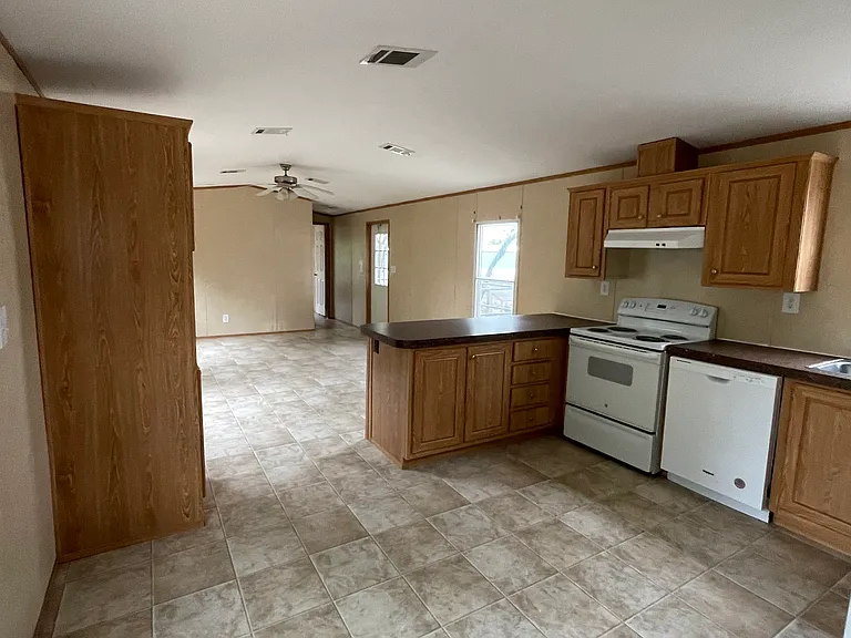 340 Live Oak Rd #9 — Photo 5