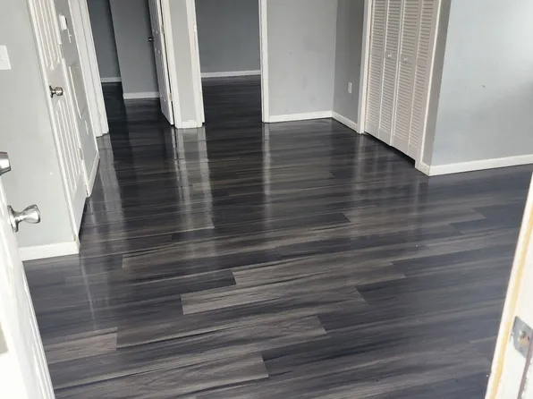 418 E Monroe St #1, Sandusky, OH 44870