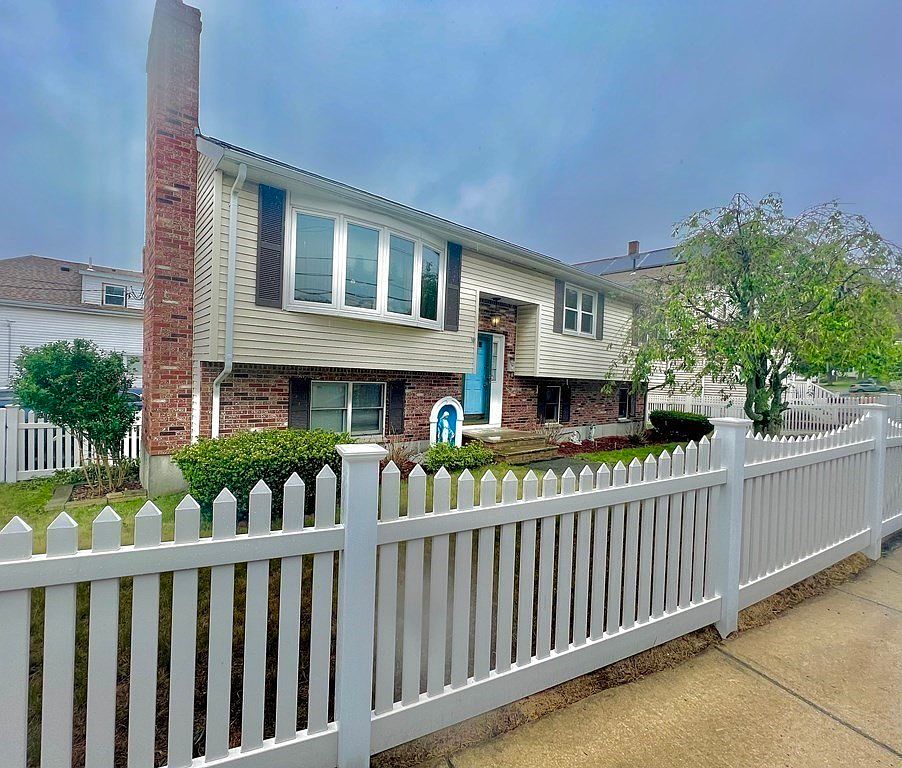 1355 Salem St, Malden, MA 02148 MLS 73122104 Zillow