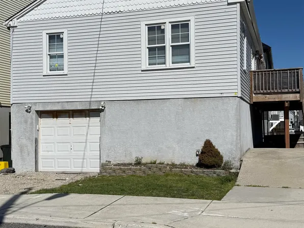 210 Q Ave, Wildwood, NJ 08260