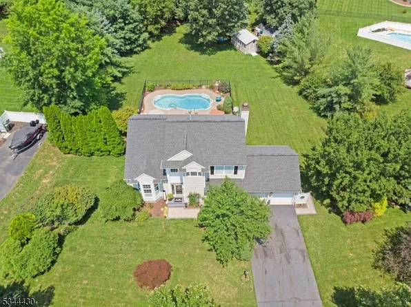 5 Flemming Pl, Mansfield Twp., NJ 07840