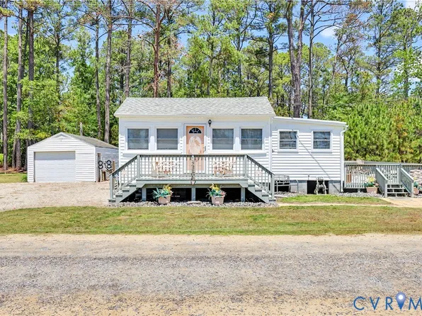 1675 Daniel Ave, North, VA 23128