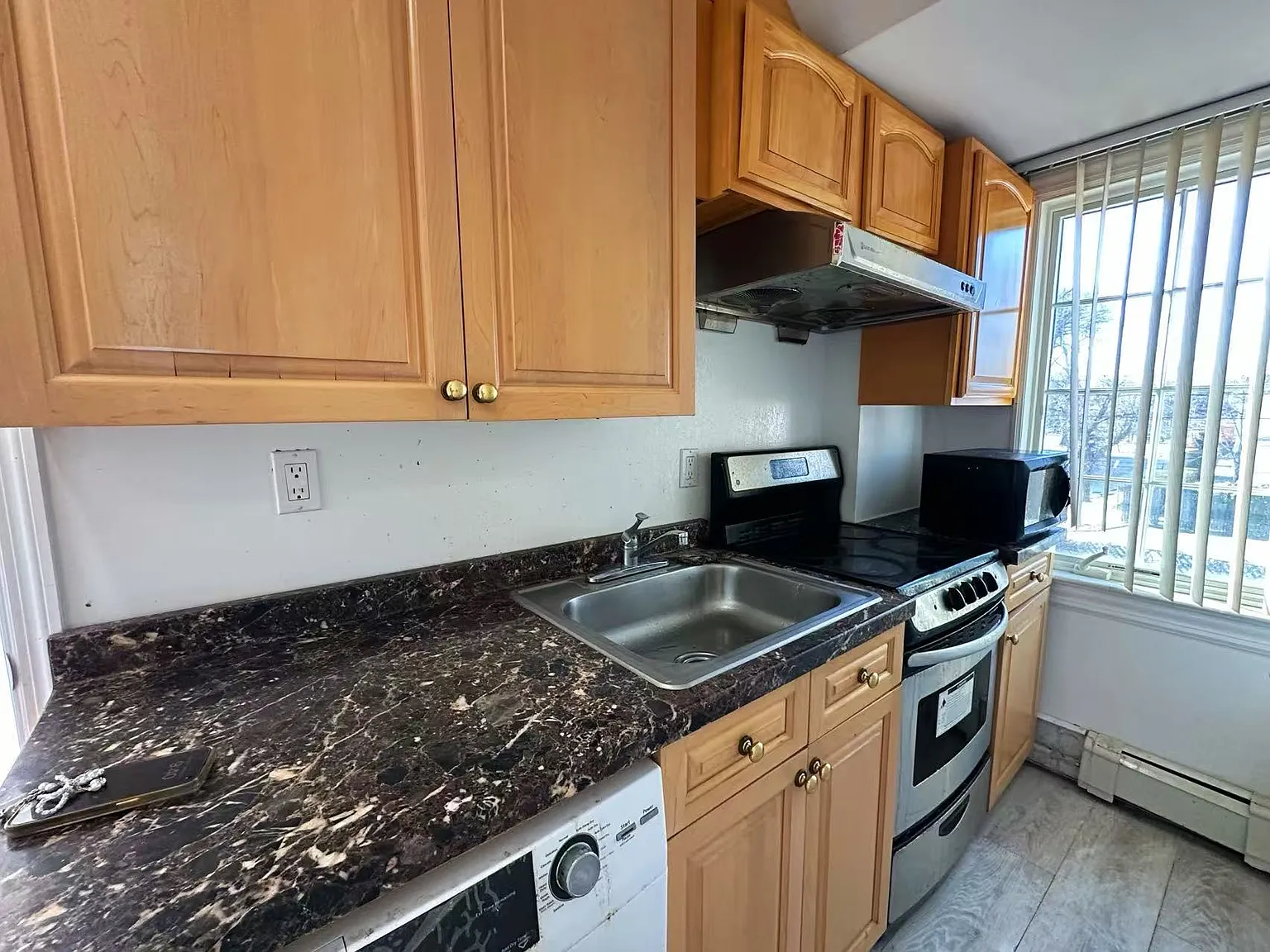 2 bed, $3,300 — Photo 4