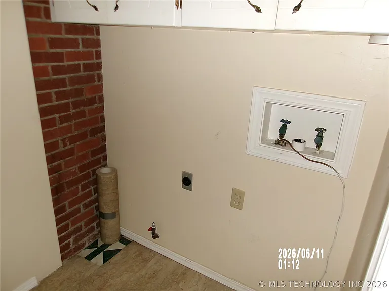1242 Saddle Ln #1 — Photo 7
