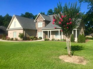 107 Courtney Dr, Byron, GA 31008