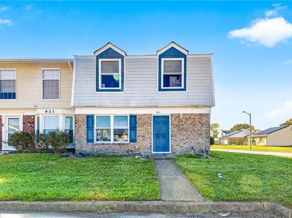 921 Westwind Pl, Virginia Beach, VA 23452