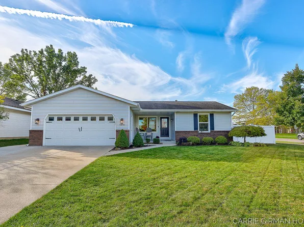 1016 E 12th St, Holland, MI 49423