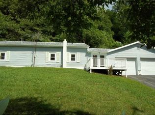 627 Grassy Creek Rd, Rogersville, TN 37857