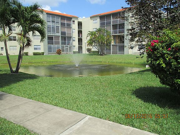 4th image of 1830 SW 81st Ave APT 4302