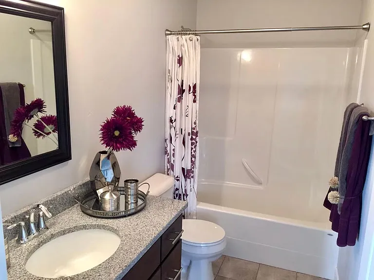 1547 N 400 W #101 — Photo 12