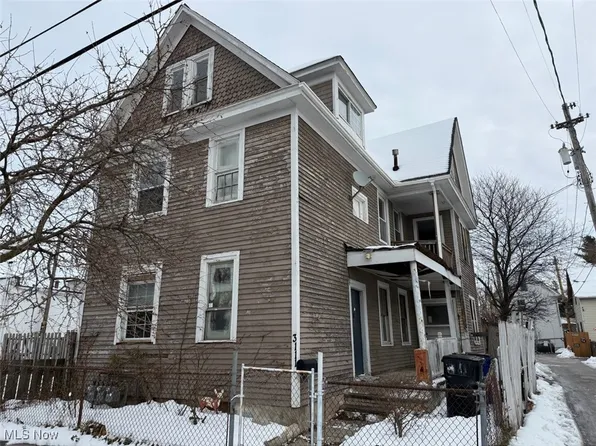 3111 W 31st St, Cleveland, OH 44109