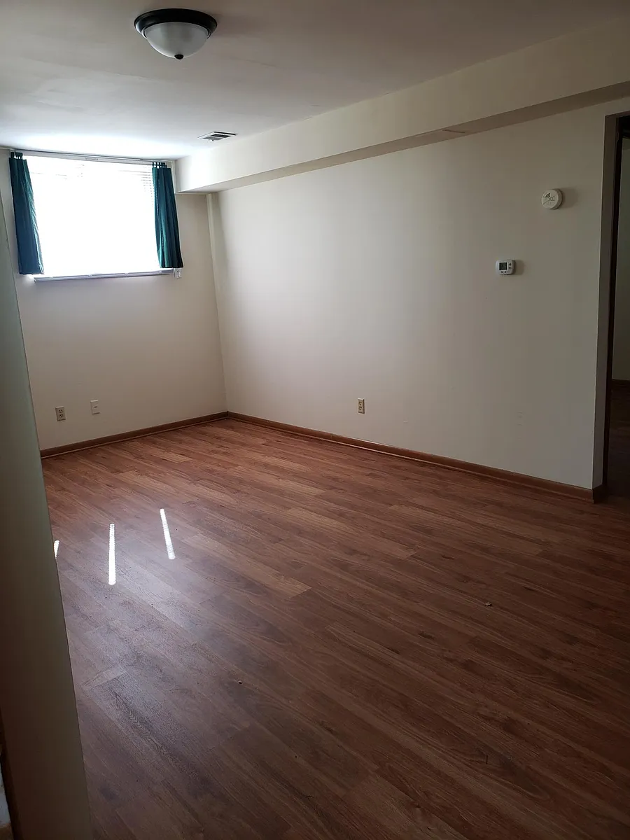 Building Photo - 914 Louisiana St #D
