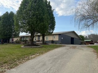 128 Old Stinking Creek Rd, La Follette, TN 37766