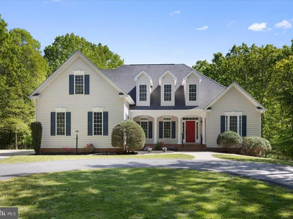 8606 Laroque Run Dr, Fredericksburg, VA 22407