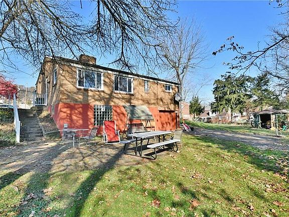 3rd image of 516 Oliver Dr