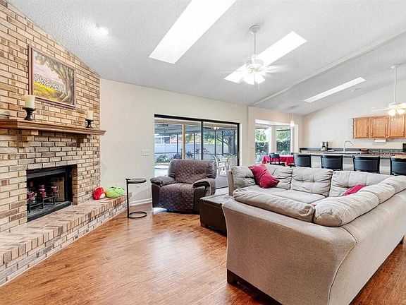 2nd image of 5502 Meadow Pine Ct