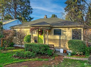 9261 46th Ave SW, Seattle, WA 98136