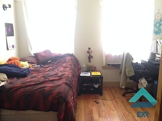 2nd image of 131 Menahan St #01B