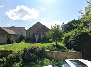 125 Gilpin Rd, Willow Grove, PA 19090