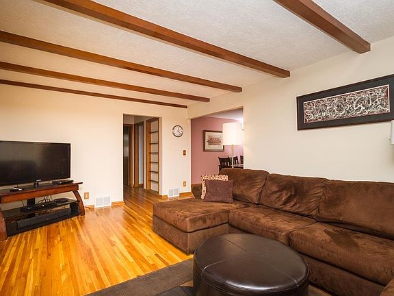 5th image of 6412 Quail Ave N