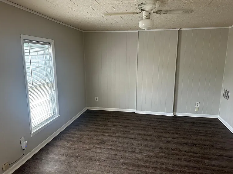 4400 Duneden Ave — Photo 9