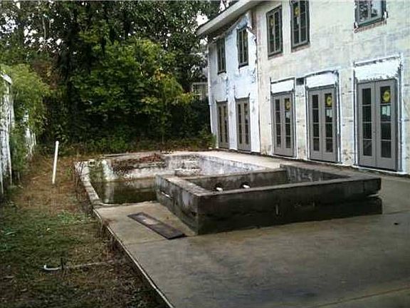 pool