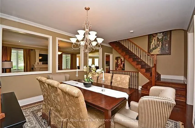 2271 Lyndhurst Dr — Photo 12