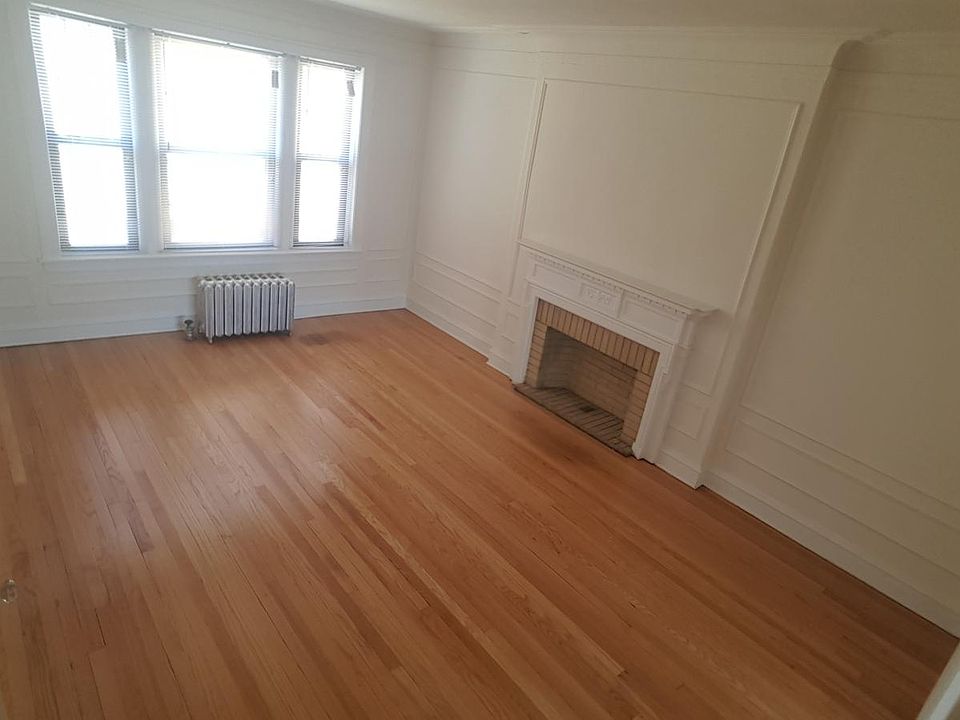 1st image of 1225 W Chase Ave APT C3