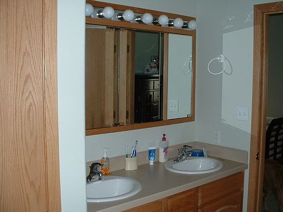 main floor master bath 1