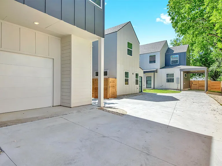 7204 Meador Ave #1B — Photo 3