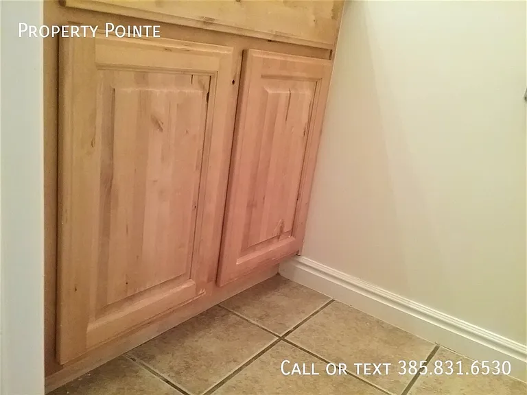 1587 S 2000 W #C — Photo 21