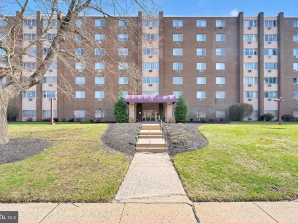 860 Lower Ferry Rd APT 6M, Trenton, NJ 08628