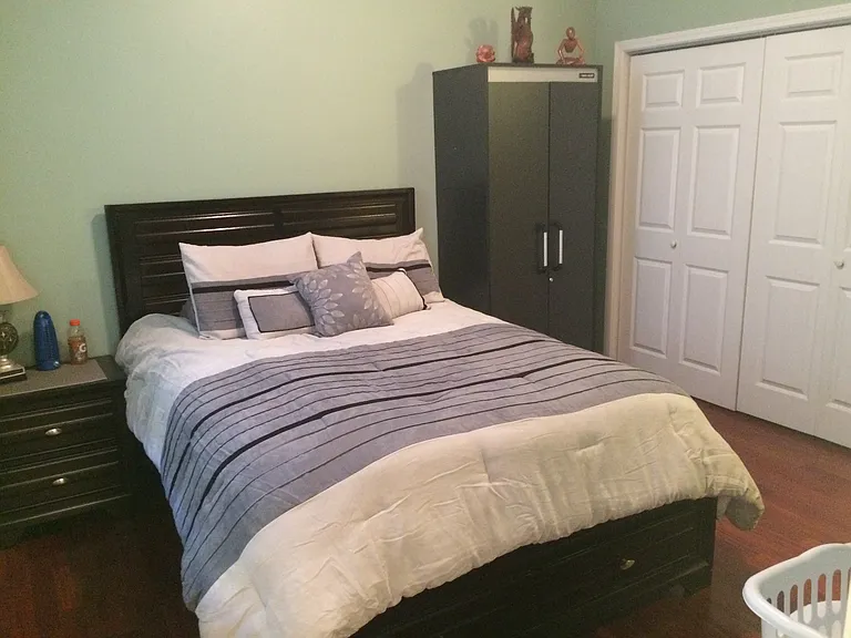 932 W Wilson Ave #2C — Photo 6