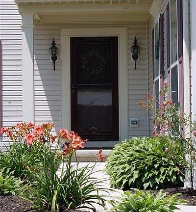2nd image of 3367 Alderglen St NW