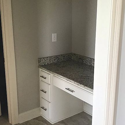 4th image of 112 Piper Crest Ln