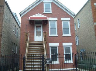 3012 W 41st St, Chicago, IL 60632