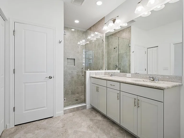 16377 Biltmore Lndg #16377 — Photo 7