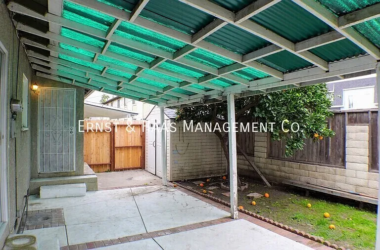 8275 California St — Photo 19