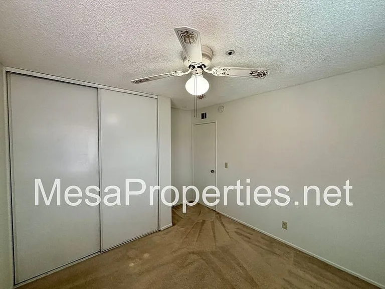 14925 Dandelion Ct — Photo 16