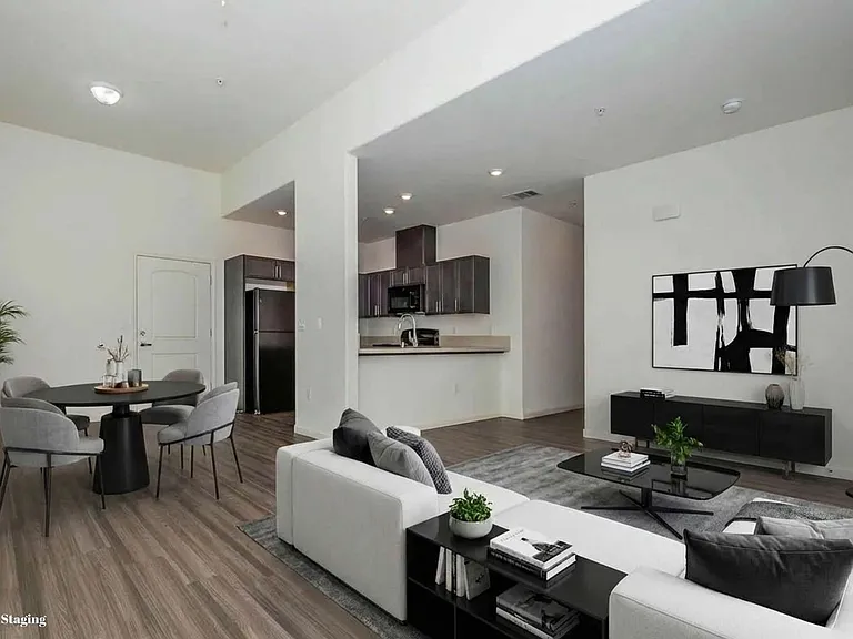 Brand New - Del Rio Apartments — Photo 15