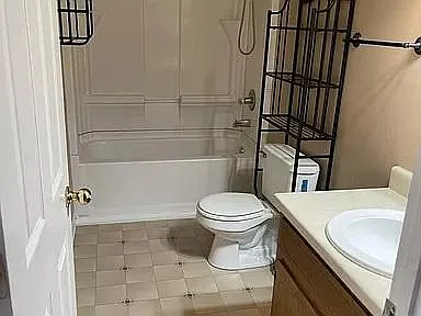 Unit Photo