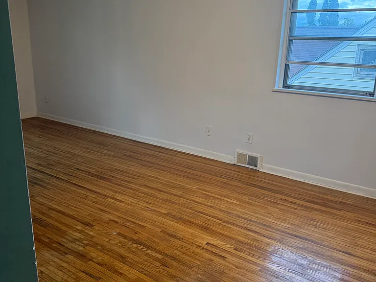 69 Newell Ave — Photo 12