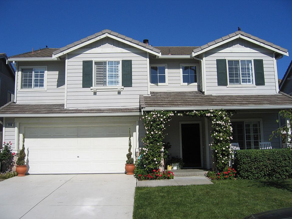 traditional with curb appeal!