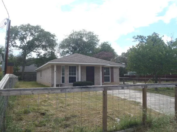 309 Ellis St, San Marcos, TX 78666